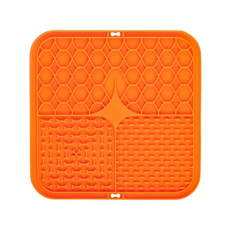 Pets and dogs lick mat. Slow Food Plate for Dog Bathing Distraction. Training Feeder Supplies in silicone 