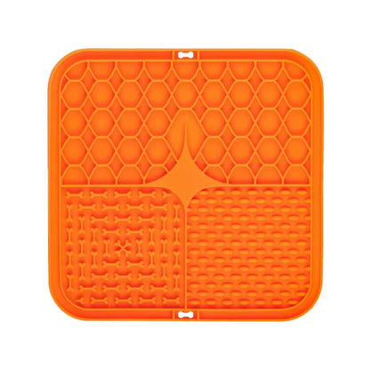 Pets and dogs lick mat. Slow Food Plate for Dog Bathing Distraction. Training Feeder Supplies in silicone 